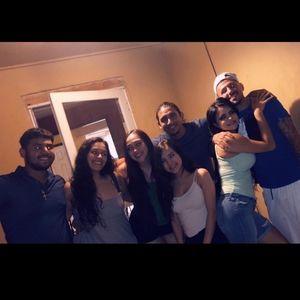 Meet your Posher, Manuel